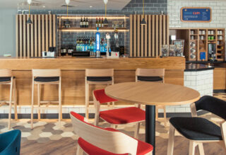 Holiday Inn Express Bristol City Centre - Bar by Occa Design