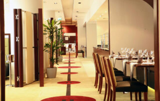 Holiday Inn Sofia - Restaurants by Occa Design