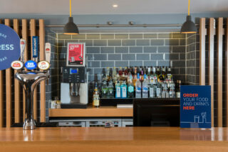 Holiday Inn Express Edinburgh Waterfront - Bar by Occa Design