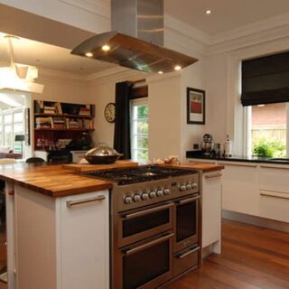 Edwardian Villa II - Kitchen by Occa Design