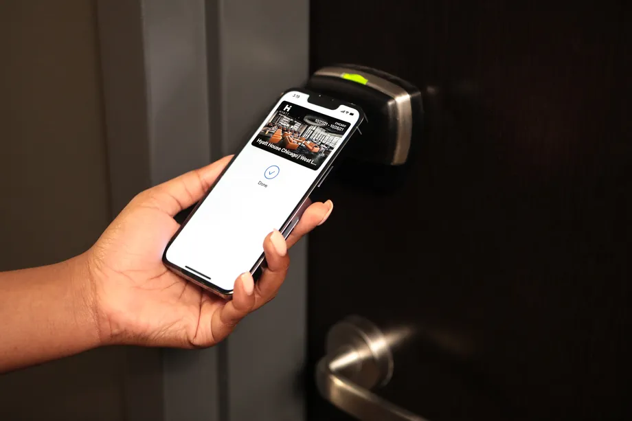 Hotel technology - Hyatt digital key